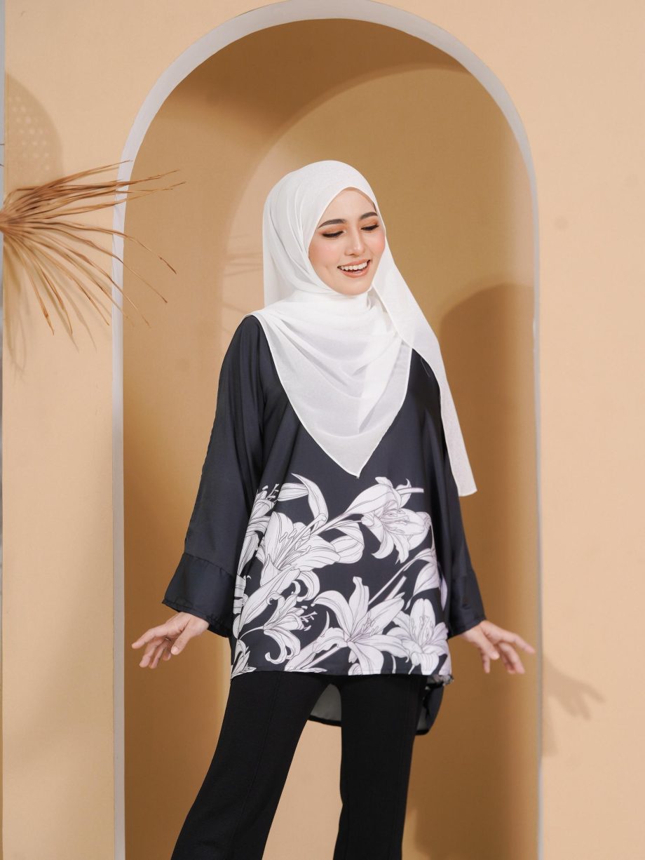 Inaraa Satin Baggy Blouse - Black Orchid By Nurain Suffiah